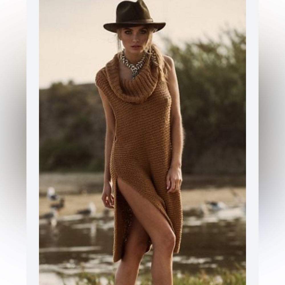 FREE PEOPLE White Horse mock neck Tunic